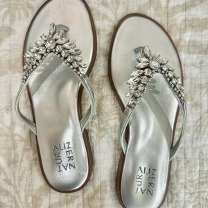 Naturalizer Rhinestone Fallyn Silver Sandals 7.5 BRAND NEW in BOX